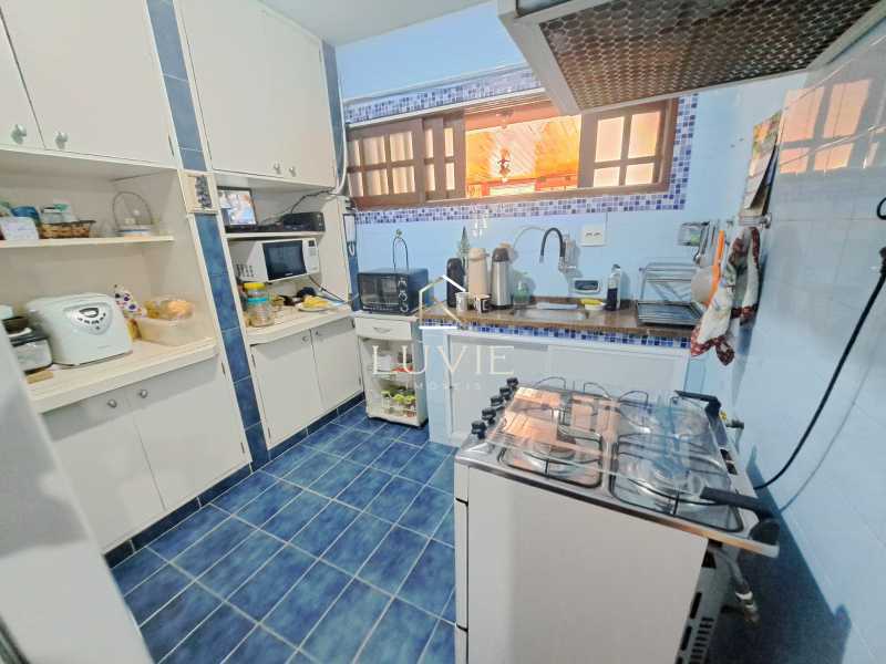 0fb62895-4798-4f09-b093-8b456a - 15