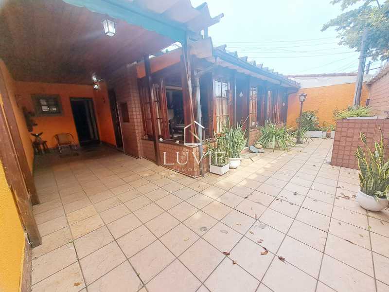 1d24eefb-35da-4e19-bd3a-d8b5f4 - 2