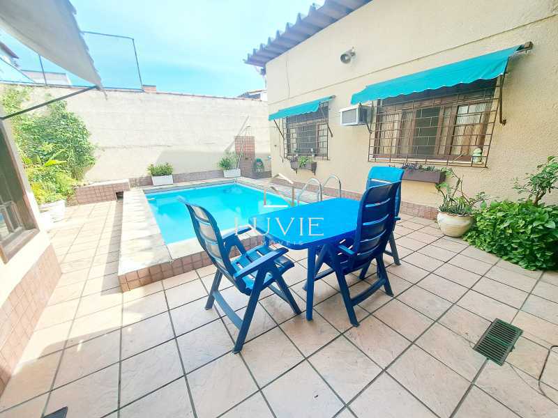 b193b485-3762-4391-9b09-0260ec - 21