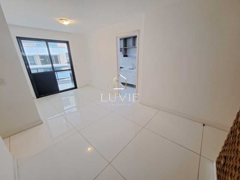 1ac4641b-ffd7-44ba-b914-ca083d - 3