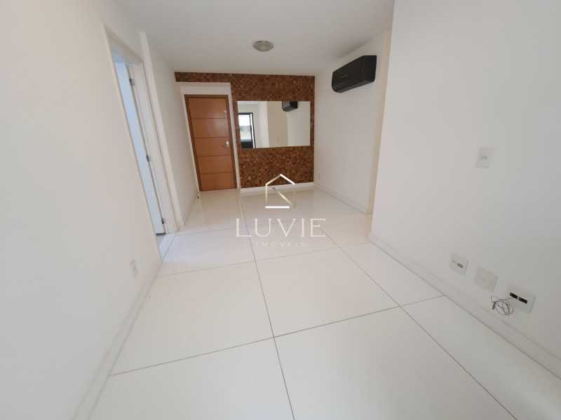 a4df3717-301e-4316-aa67-1d012c - 19