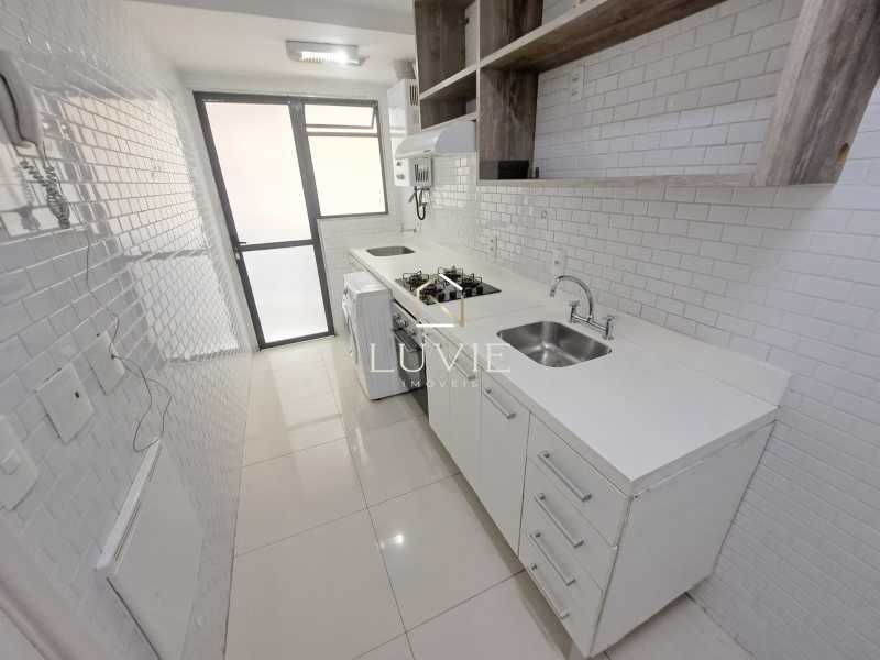 b09016c4-af6e-40ae-af9c-b678f8 - 24