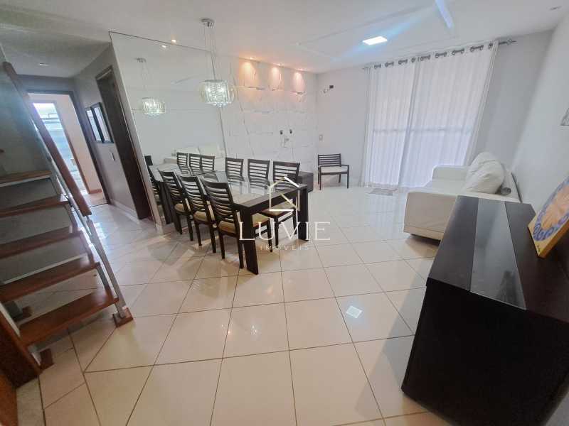 f3647d58-bc46-4145-b812-252de7 - 21