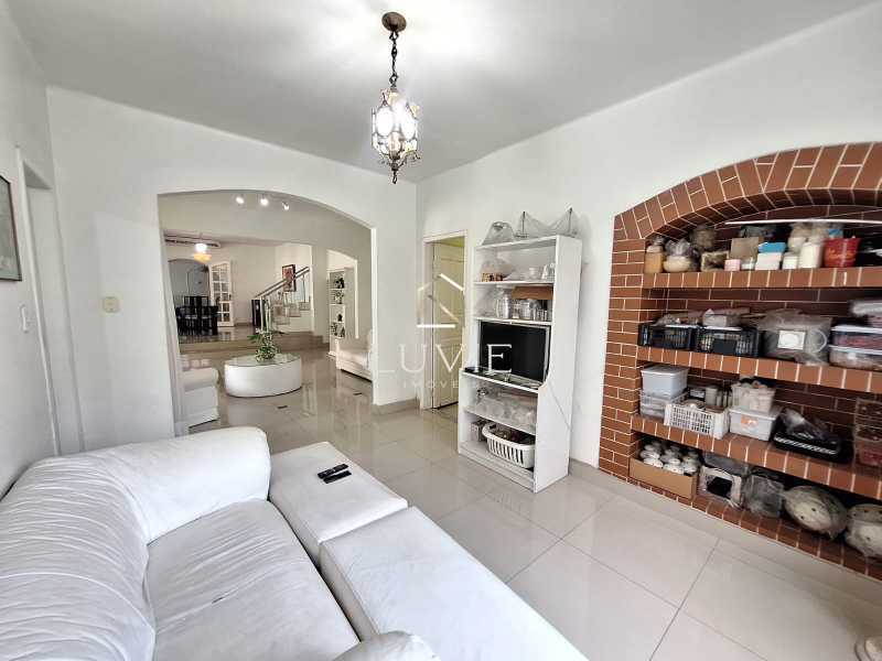 WhatsApp Image 2026-02-10 at 1 - 9