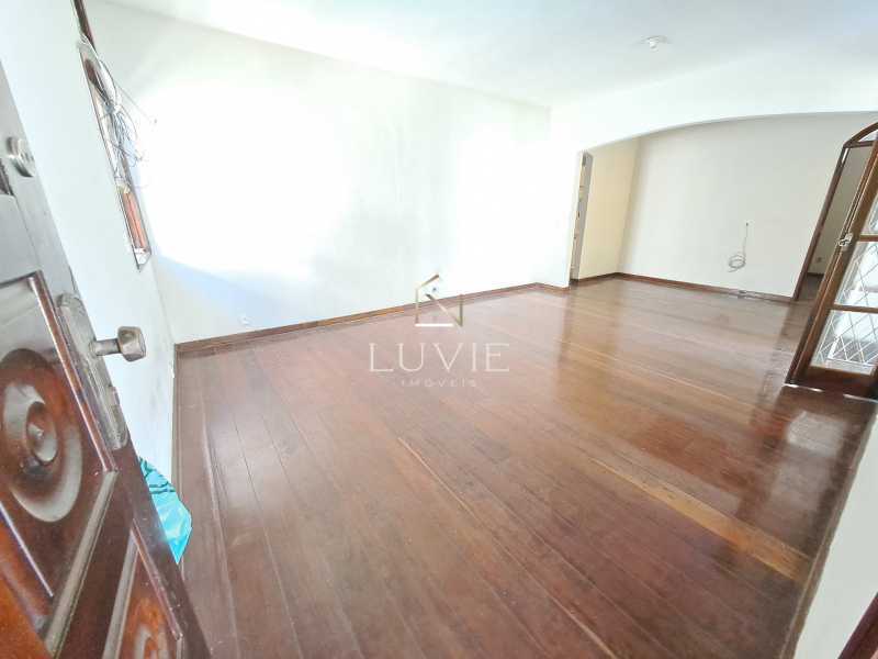 Conheça 9c31076c-4a6a-4161-bae4-a23dcb do imóvel - Excelente Casa Linear de Condomínio 3 Quartos com terreno e Piscina Anil. - LVCN40004 - 4 9c31076c-4a6a-4161-bae4-a23dcb - 4