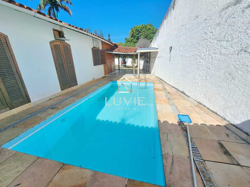 Conheça ce7ce535-5d17-4af0-99e3-af3ac9 do imóvel - Excelente Casa Linear de Condomínio 3 Quartos com terreno e Piscina Anil. - LVCN40004 - 18 ce7ce535-5d17-4af0-99e3-af3ac9 - 18