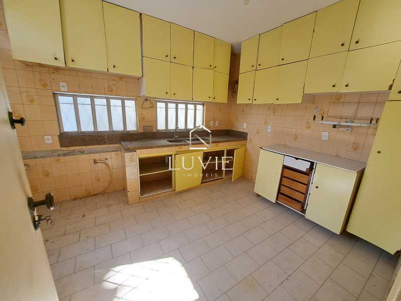 Conheça d0d54e94-6c3c-4c9c-b9a9-4cc33d do imóvel - Excelente Casa Linear de Condomínio 3 Quartos com terreno e Piscina Anil. - LVCN40004 - 19 d0d54e94-6c3c-4c9c-b9a9-4cc33d - 19