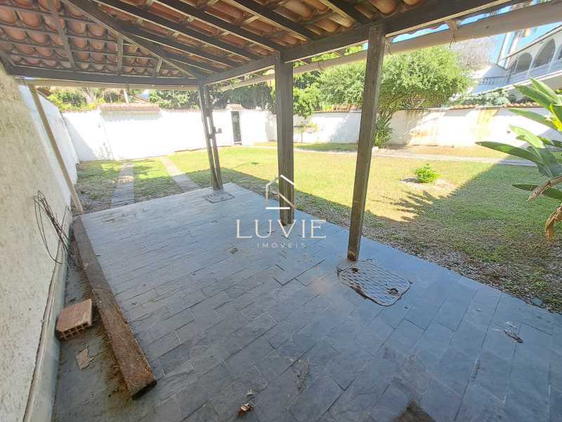 Conheça ea64f27e-4f84-46b6-9d59-242db3 do imóvel - Excelente Casa Linear de Condomínio 3 Quartos com terreno e Piscina Anil. - LVCN40004 - 25 ea64f27e-4f84-46b6-9d59-242db3 - 25