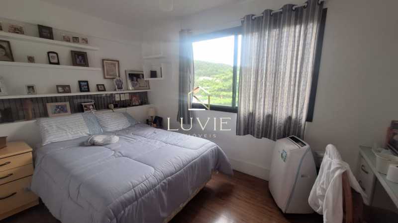 a1b037e2-5e1f-4221-ba04-f9f747 - 8