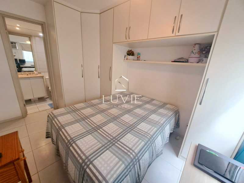 1f1d9ef5-cce0-48e3-b36a-46be14 - 9