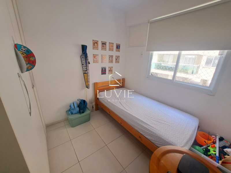 c1df0487-8f0f-402a-bbf5-113b74 - 12