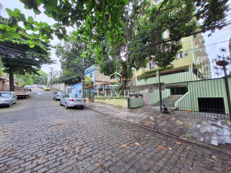 3afee50c-7856-4f47-87a6-0325f8 - 17