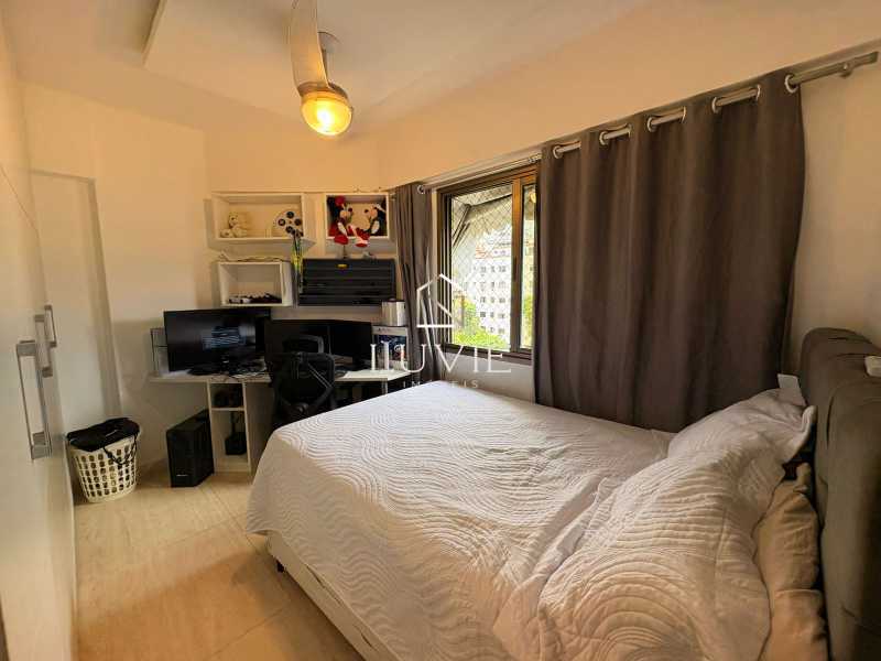 b6730c5a-dfa6-4f18-8a77-9a6f31 - 20