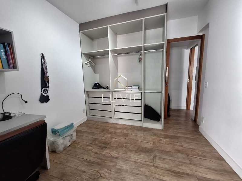 a2f99ec1-0a51-4b94-9b55-13bf11 - 5