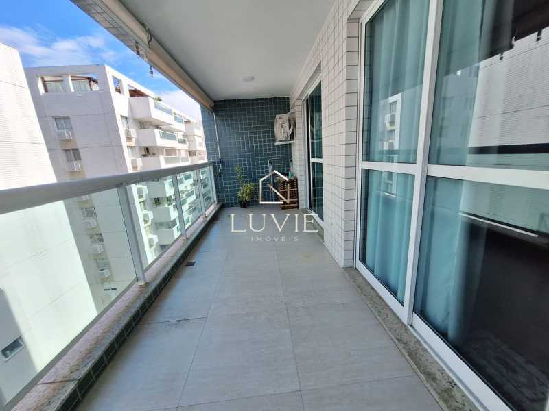 c8e22d03-5fef-4d41-9473-b96a47 - 2