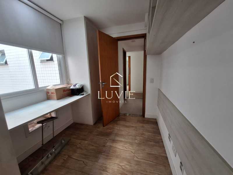 f35739f8-c12b-4c84-9f3f-82cb4b - 4