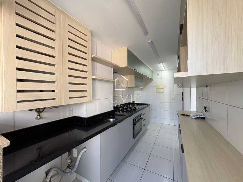 a120c033-817d-47c1-87df-dee920 - 11