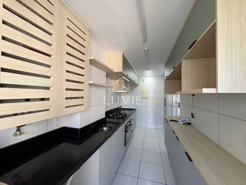 d44d975b-b798-43c0-a879-19f71c - 12