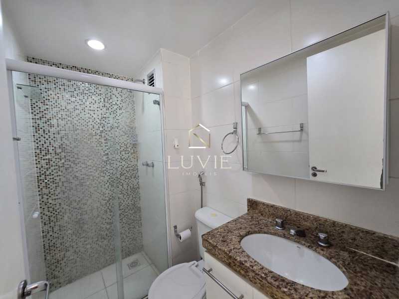 b11441e5-b6d7-45fd-a54e-679984 - 10