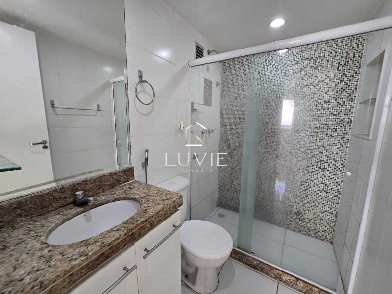 cd938130-d42b-40df-9837-669600 - 15