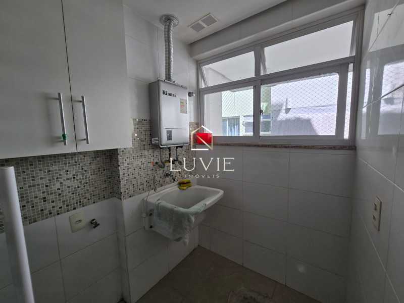 f7eb328a-12ad-49a6-a209-aecf03 - 20