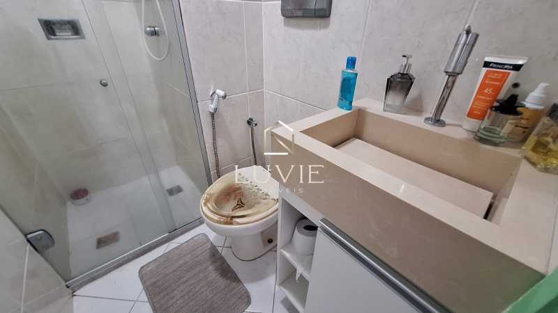 d489c541-3aa9-49d1-9c5d-5ffc4b - 16
