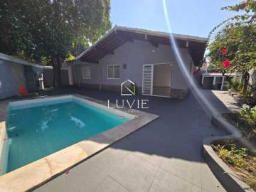 Linda Casa Linear dentro de condomínio com # quartos Suíte e Piscina. Freguesia - LVCN30005