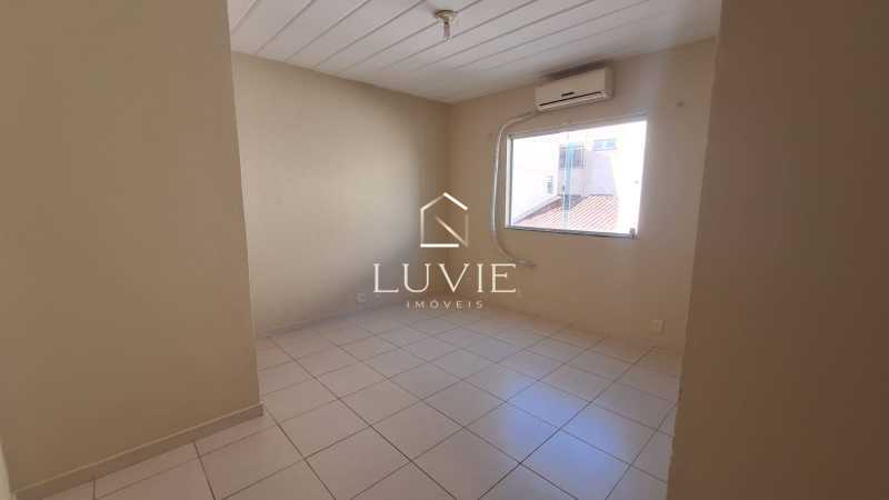 Conheça 67b2116b-c0ee-4614-844e-878bed do imóvel - Casa em Condomínio à venda Rua Oswaldo Lussac, Taquara, Rio de Janeiro - R$ 300.000 - LVCN20005 - 13 67b2116b-c0ee-4614-844e-878bed - 13
