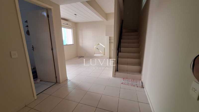Conheça a887655f-b30b-4c03-8e38-70744a do imóvel - Casa em Condomínio à venda Rua Oswaldo Lussac, Taquara, Rio de Janeiro - R$ 300.000 - LVCN20005 - 5 a887655f-b30b-4c03-8e38-70744a - 5