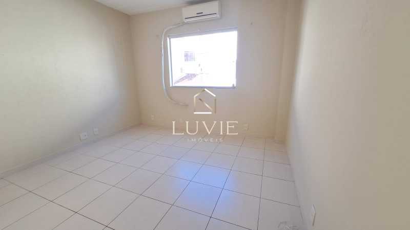 Conheça d9ad848a-eabe-47b8-9890-14578d do imóvel - Casa em Condomínio à venda Rua Oswaldo Lussac, Taquara, Rio de Janeiro - R$ 300.000 - LVCN20005 - 18 d9ad848a-eabe-47b8-9890-14578d - 18
