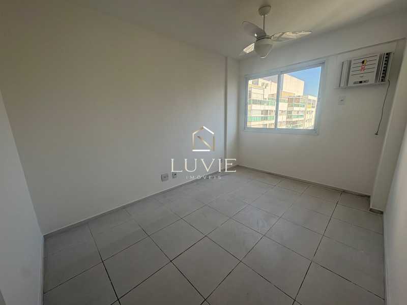 Conheça bd5e0496-2f8a-4c03-980f-02577f do imóvel - Cobertura à venda Rua Retiro dos Artistas, Pechincha, Rio de Janeiro - R$ 600.000 - LVCO30003 - 16 bd5e0496-2f8a-4c03-980f-02577f - 16
