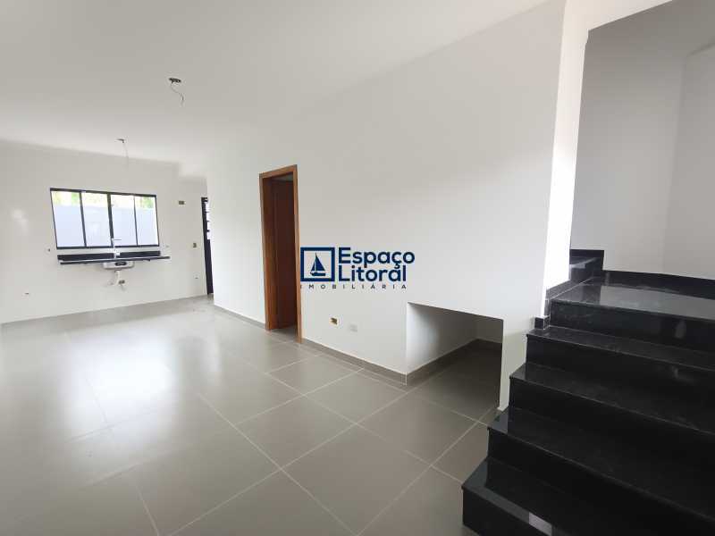 Acessos banheiro e piso superi - 2