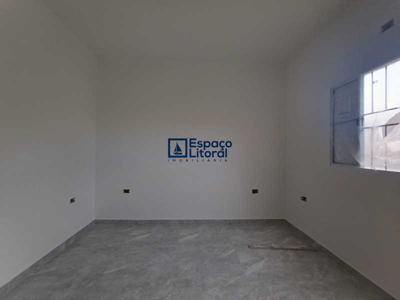 Quarto - 12