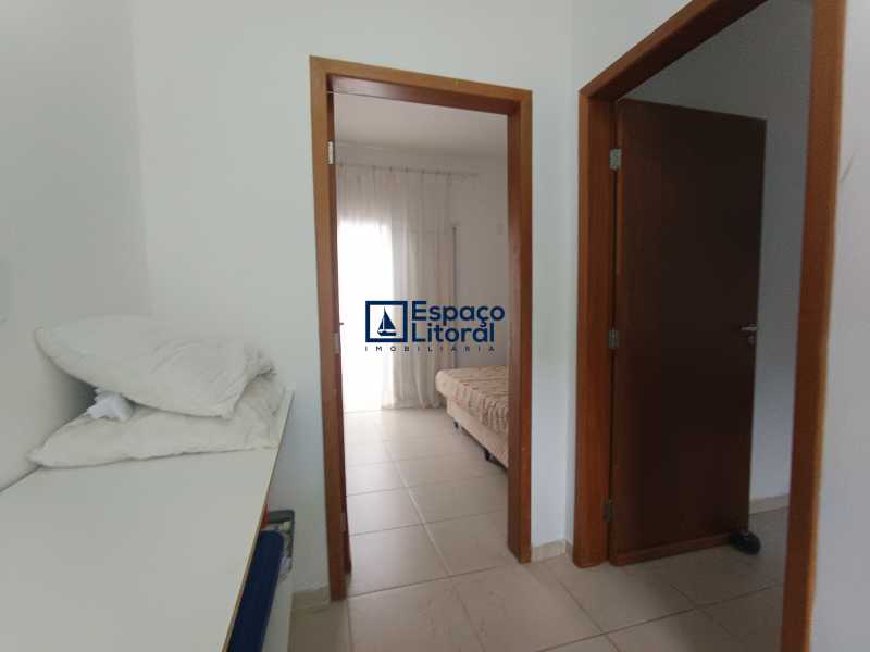 Casa com 2 Suítes - 20