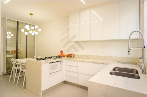 Conheça photos do imóvel - Casa em Condomínio à venda Rua Ivaldo de Azambuja, Barra da Tijuca, Rio de Janeiro - R$ 4.999.000 - CL044 - 13 photos - 13