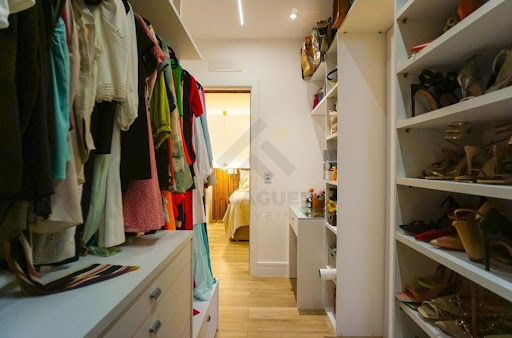 Conheça photos do imóvel - Casa em Condomínio à venda Rua Ivaldo de Azambuja, Barra da Tijuca, Rio de Janeiro - R$ 4.999.000 - CL044 - 23 photos - 23