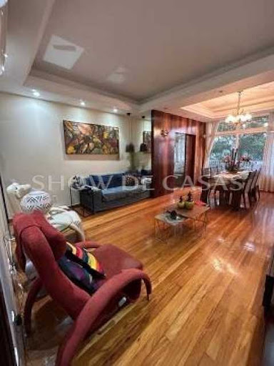 photos - 3
