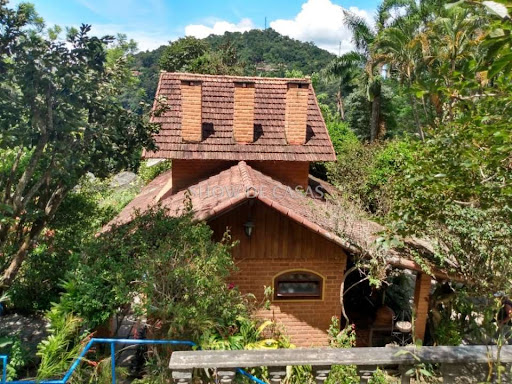 photos - 4