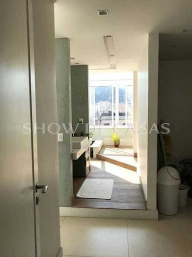 photos - 16