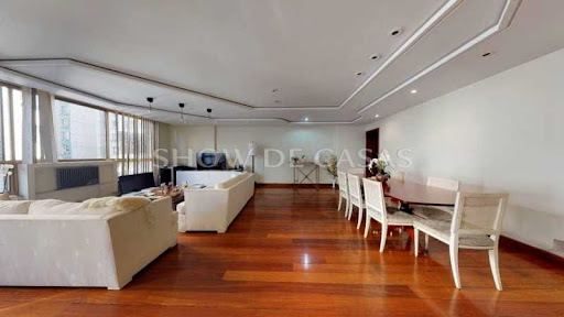 photos - 2