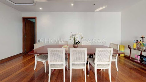 photos - 4