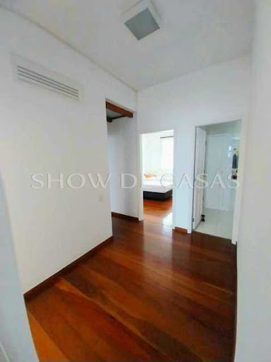 photos - 9