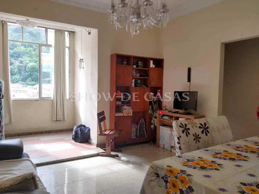 photos - 1