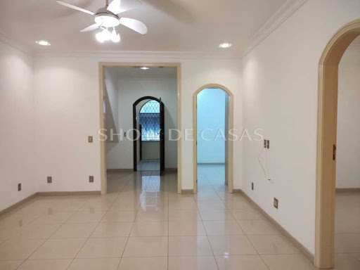 photos - 4