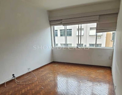 photos - 1