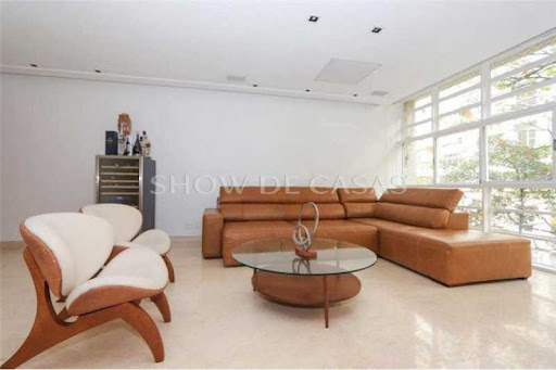 photos - 2