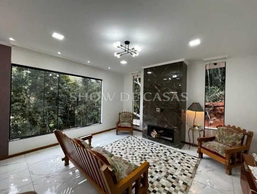 photos - 2