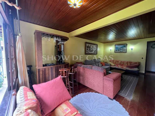 photos - 4