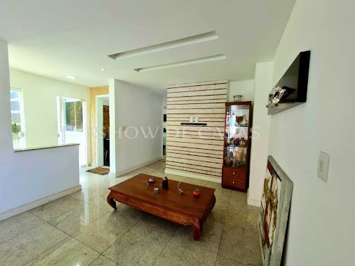 photos - 4
