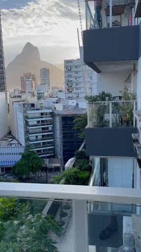 Conheça photos do imóvel - Flat à venda Rua Professor Antônio Maria Teixeira, Leblon, Rio de Janeiro - R$ 1.850.000 - 2410 - 6 photos - 6